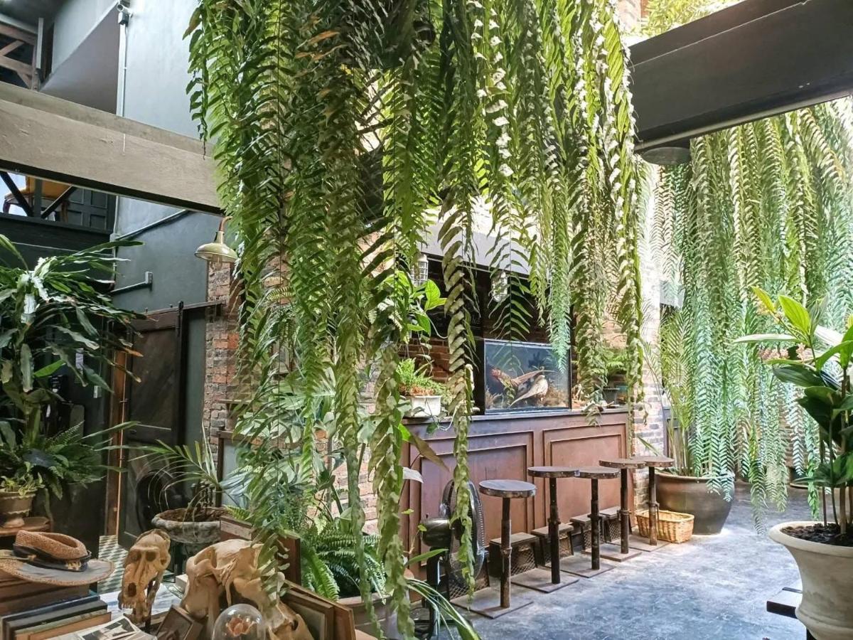 J No.14 Bed & Breakfast Bangkok Dış mekan fotoğraf