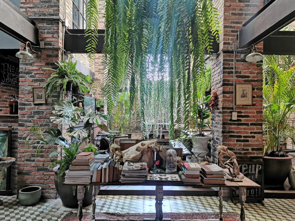 J No.14 Bed & Breakfast Bangkok Dış mekan fotoğraf