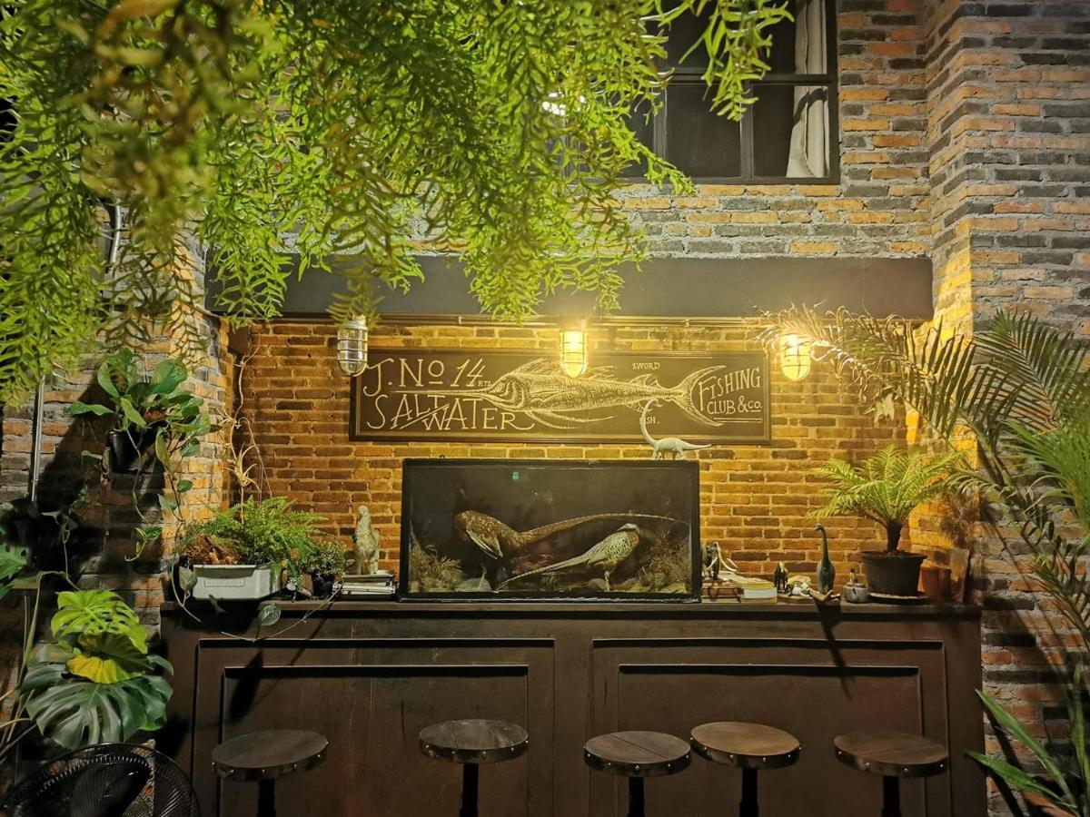 J No.14 Bed & Breakfast Bangkok Dış mekan fotoğraf