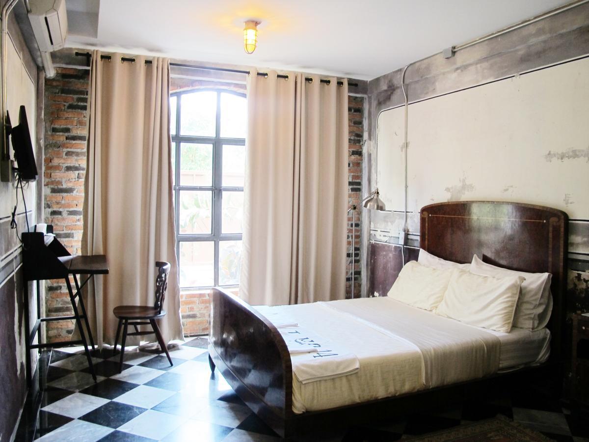 J No.14 Bed & Breakfast Bangkok Dış mekan fotoğraf