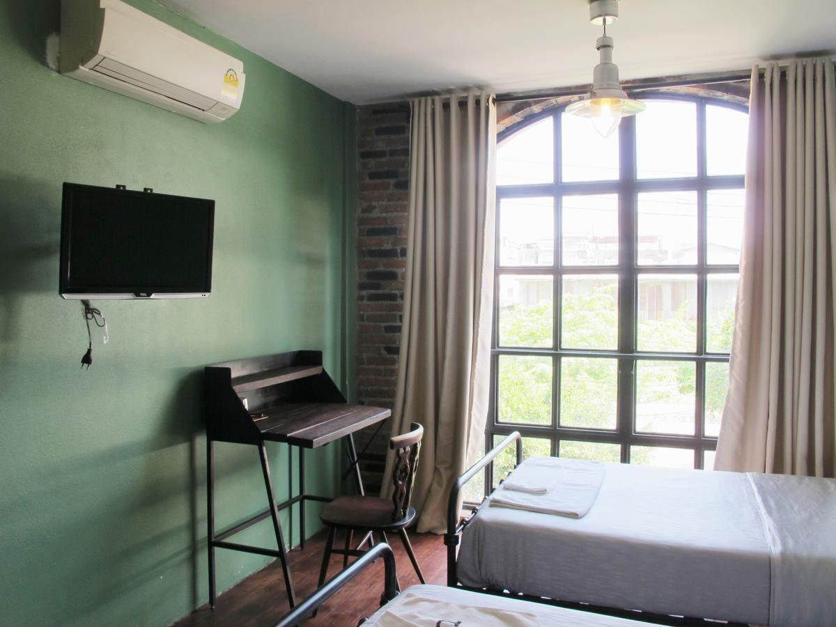 J No.14 Bed & Breakfast Bangkok Dış mekan fotoğraf