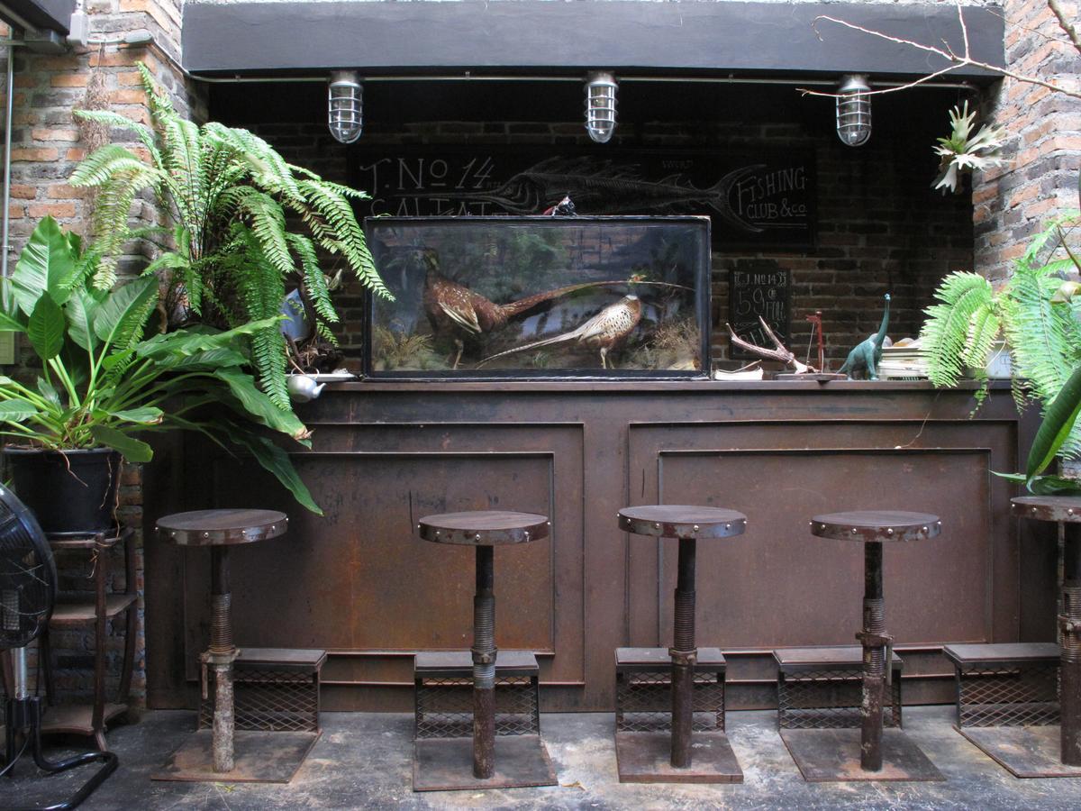 J No.14 Bed & Breakfast Bangkok Dış mekan fotoğraf